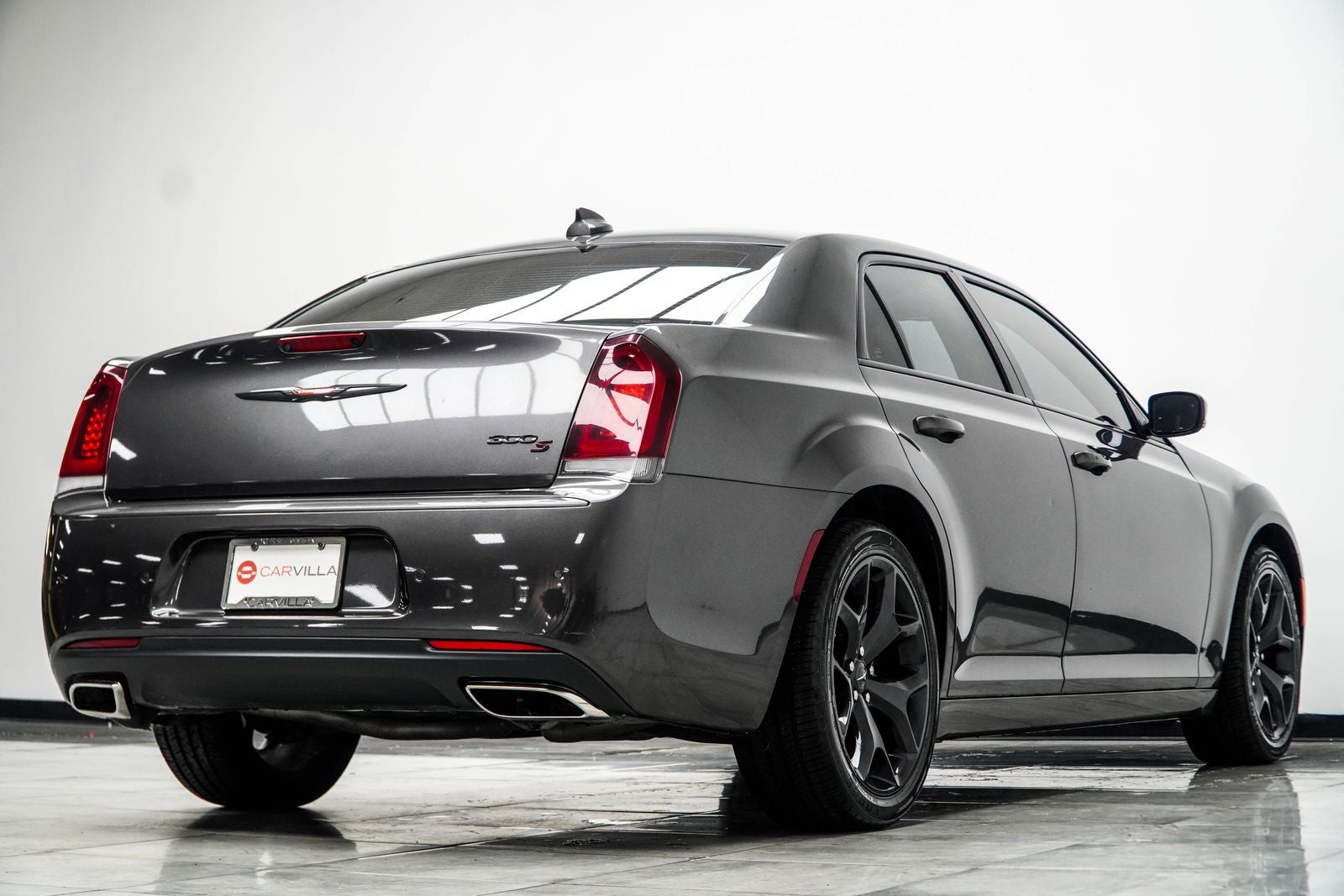 2022 Chrysler 300 S