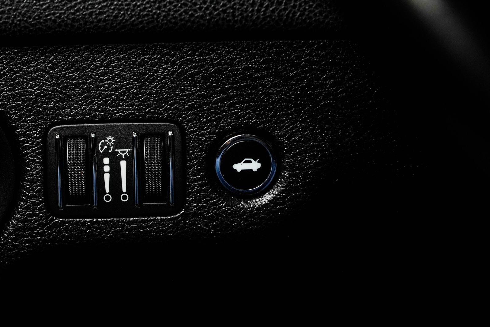 2022 Chrysler 300 S
