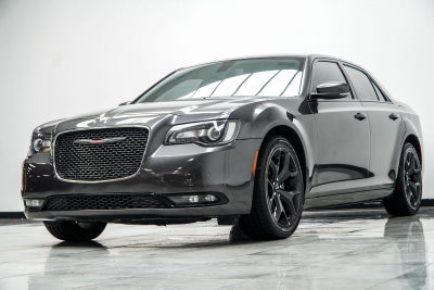 2022 Chrysler 300 S