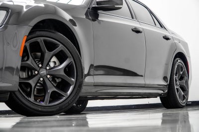 2023 Chrysler 300 S