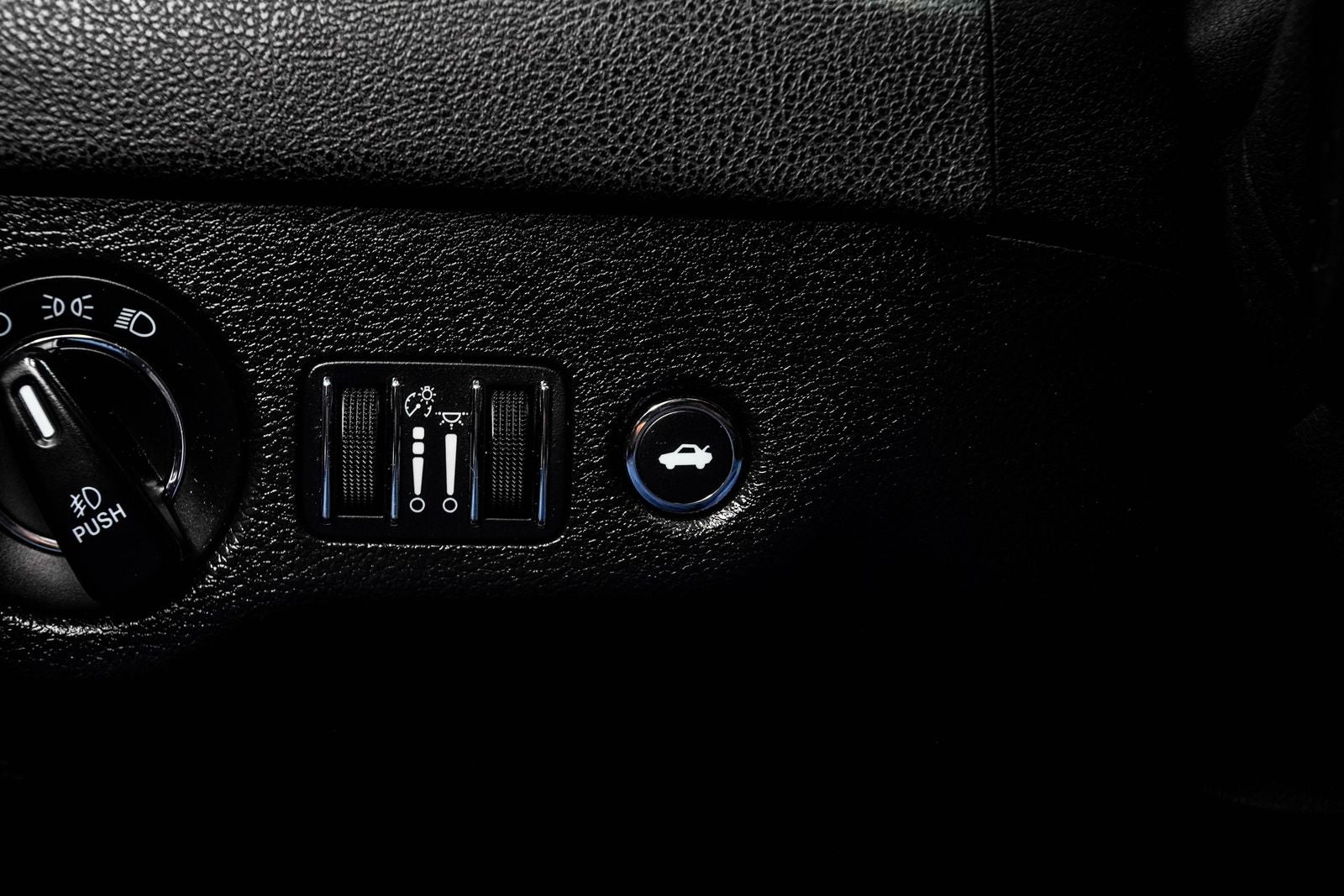 2023 Chrysler 300 S