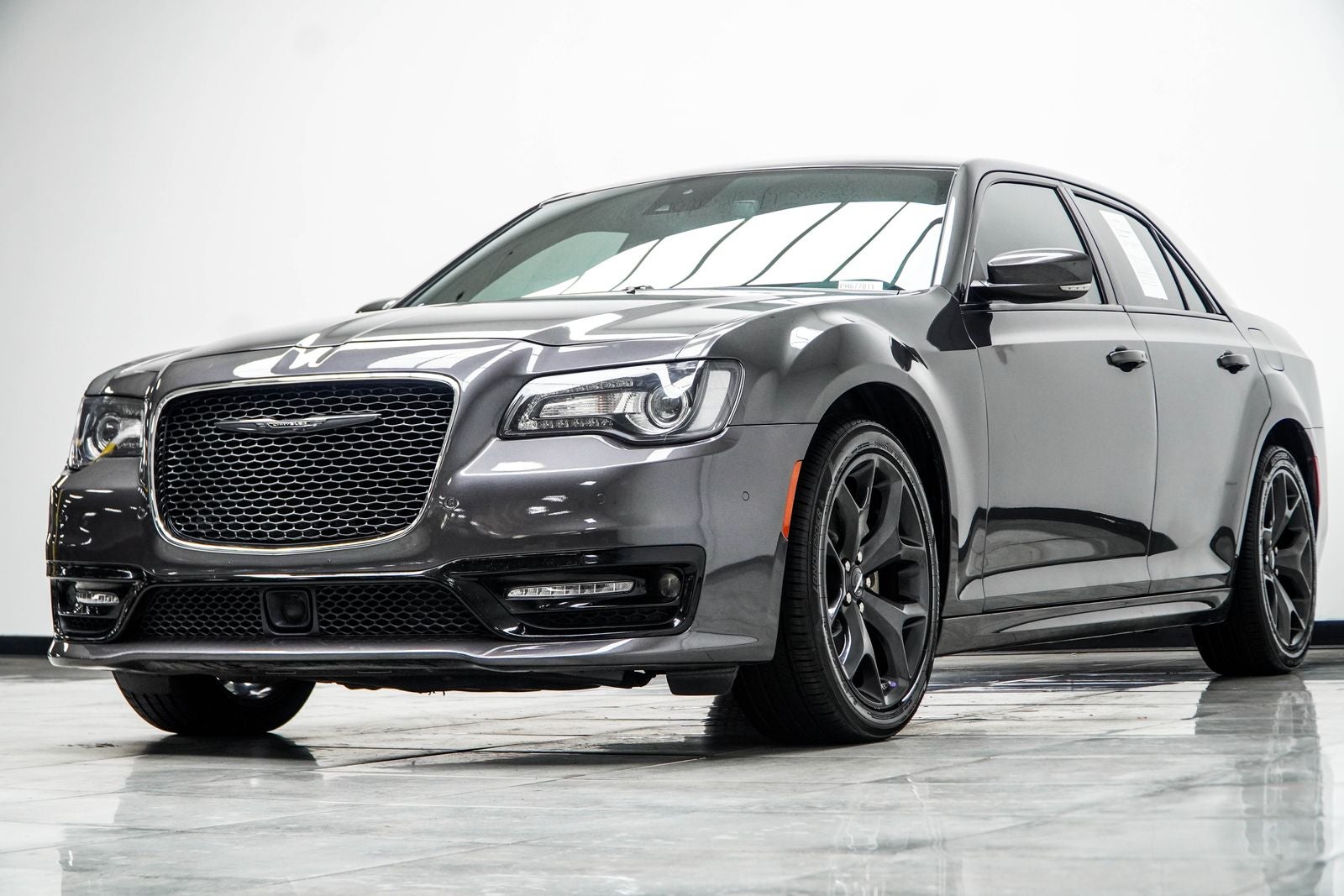 2023 Chrysler 300 S