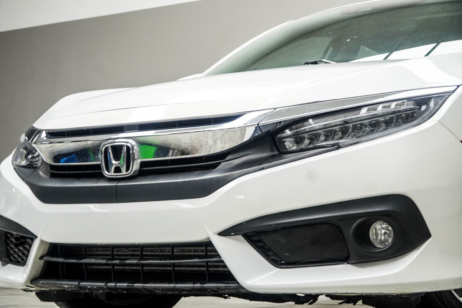 2018 Honda Civic Touring