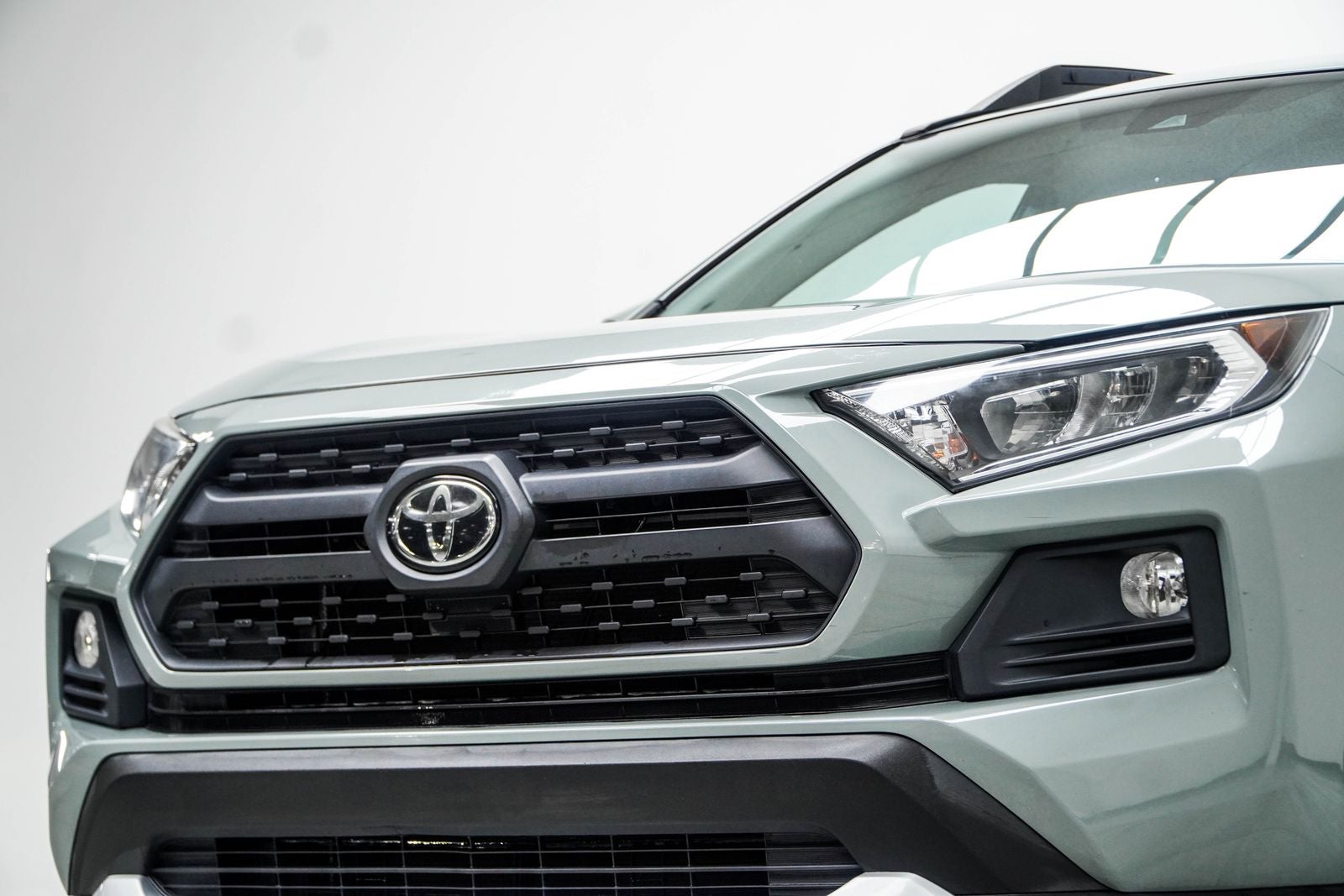 2020 Toyota RAV4 Adventure