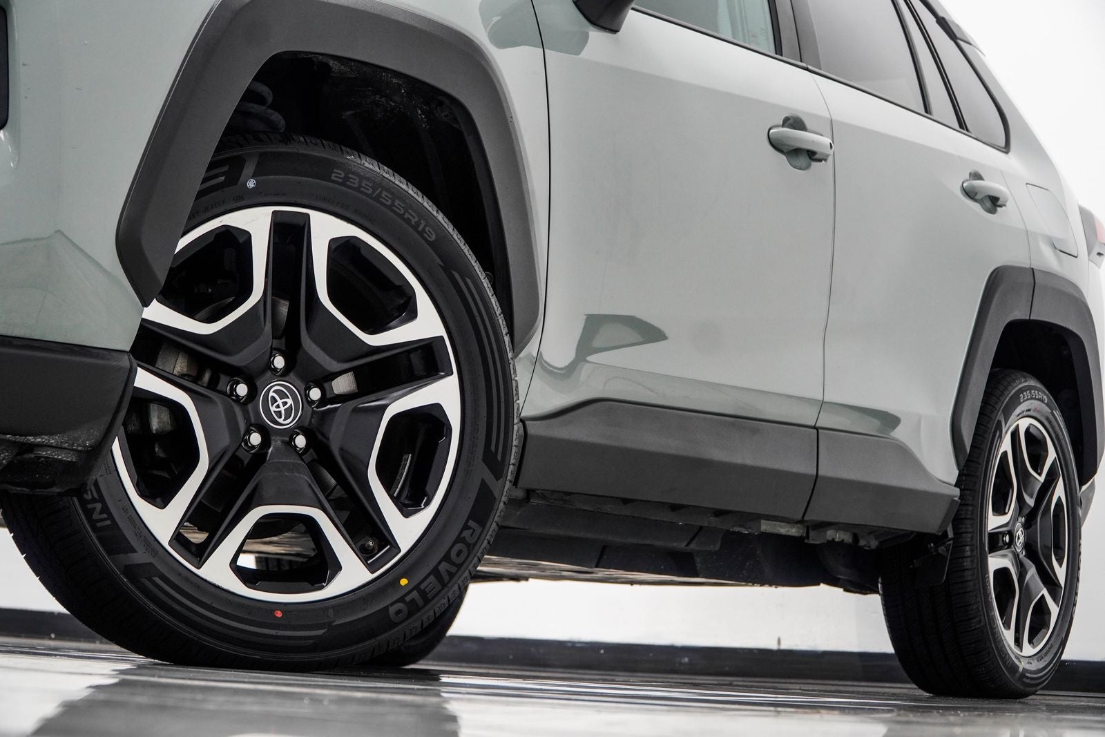 2020 Toyota RAV4 Adventure