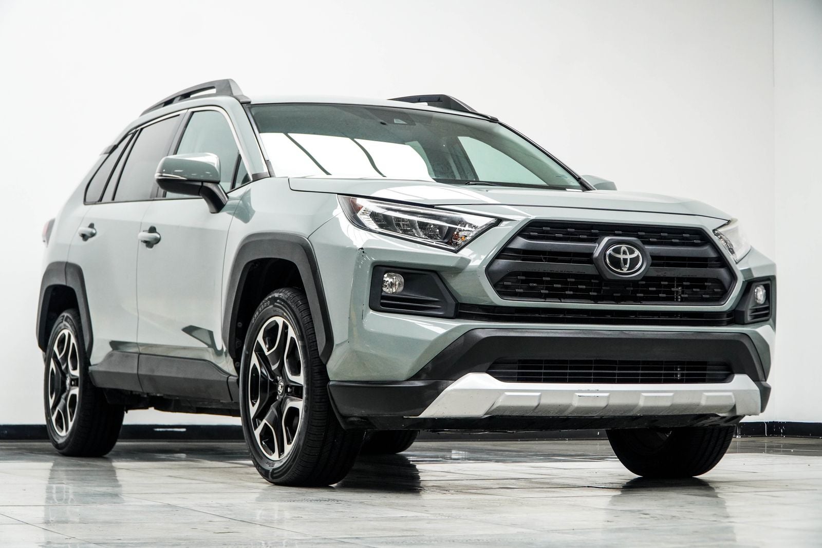 2020 Toyota RAV4 Adventure