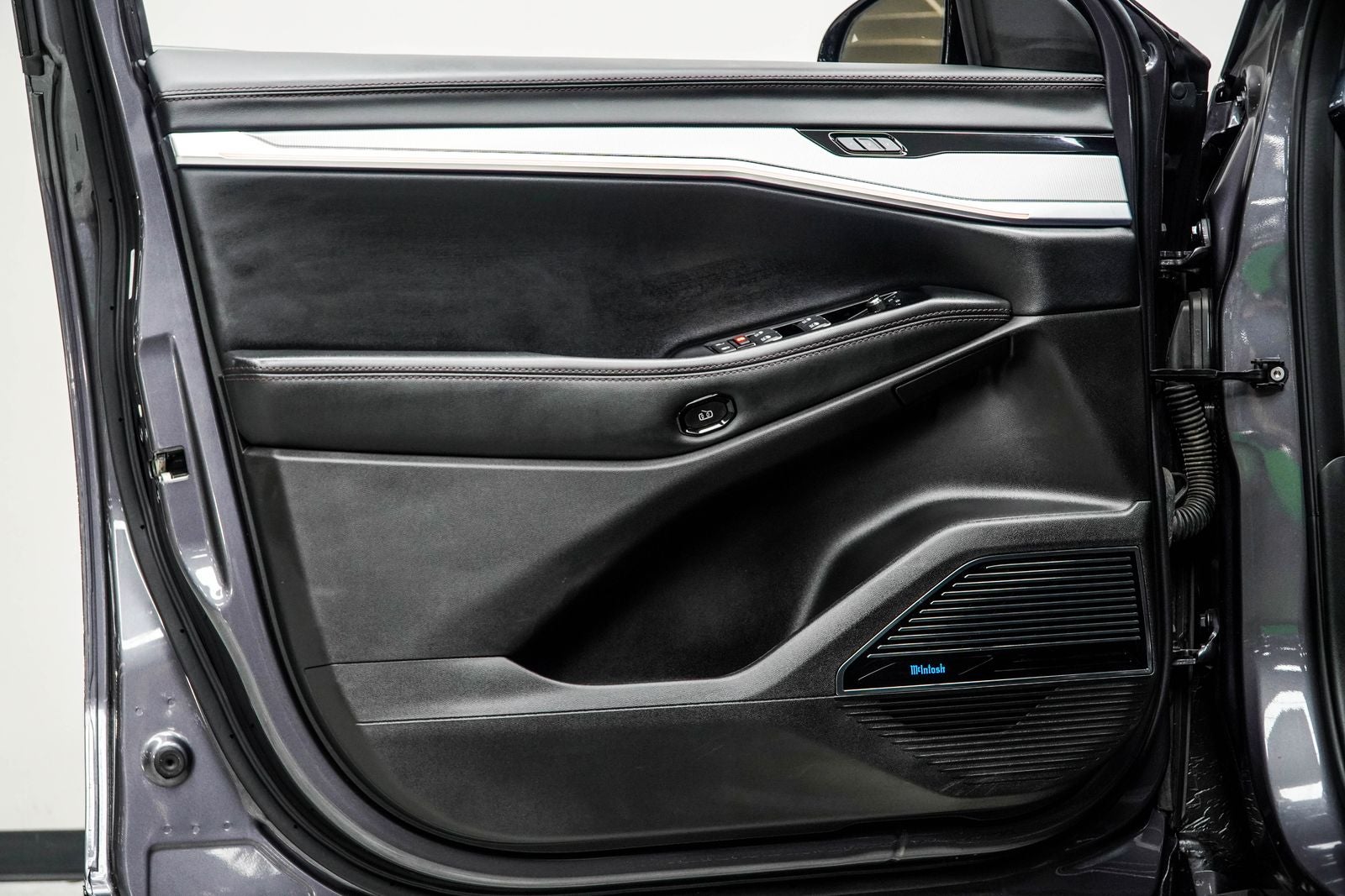 2024 Jeep Wagoneer S Launch Edition