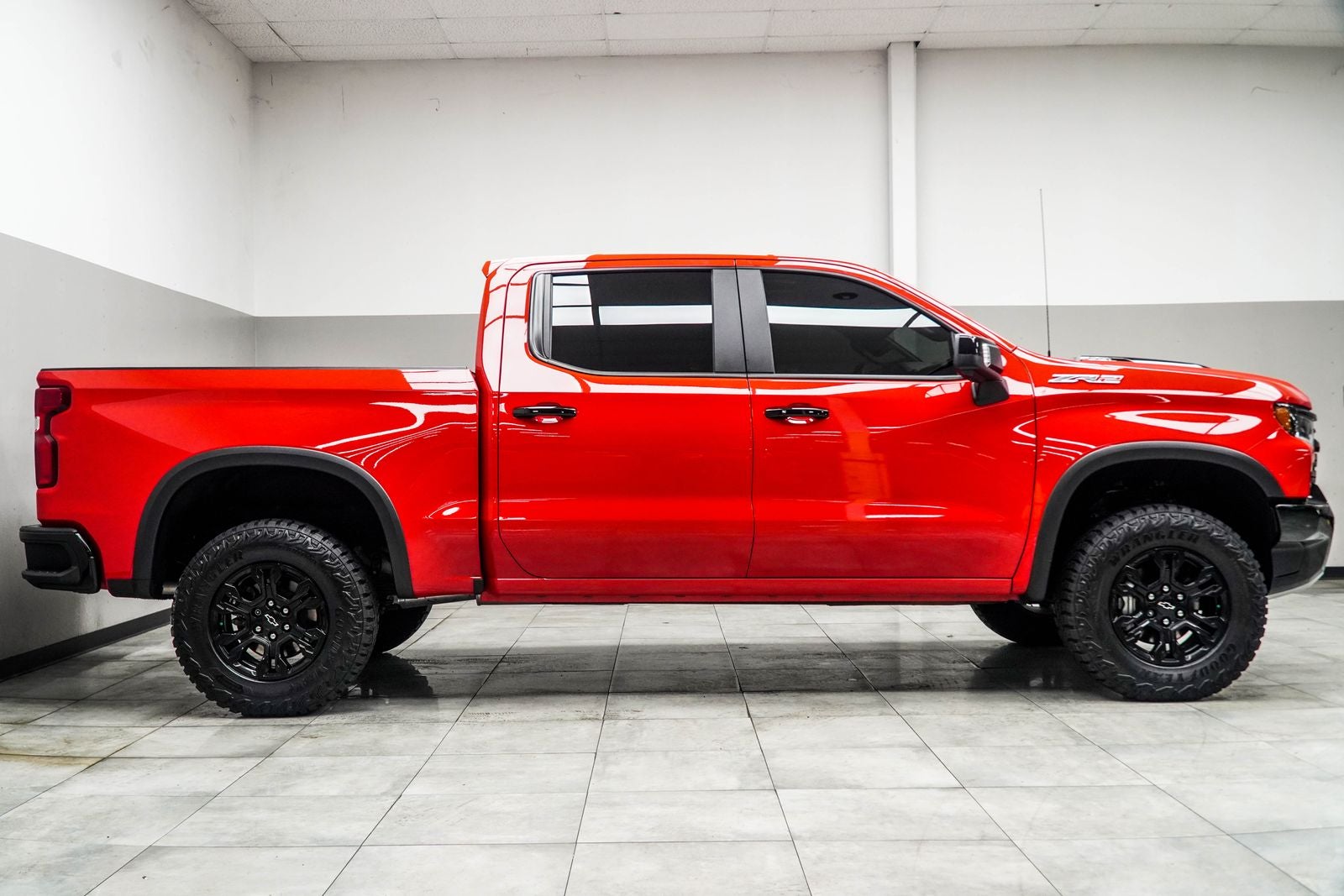 2025 Chevrolet Silverado 1500 ZR2