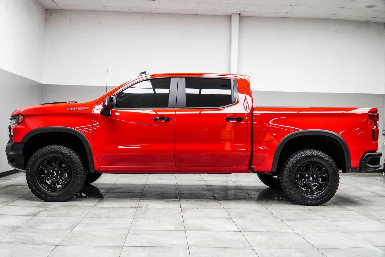 2025 Chevrolet Silverado 1500 ZR2