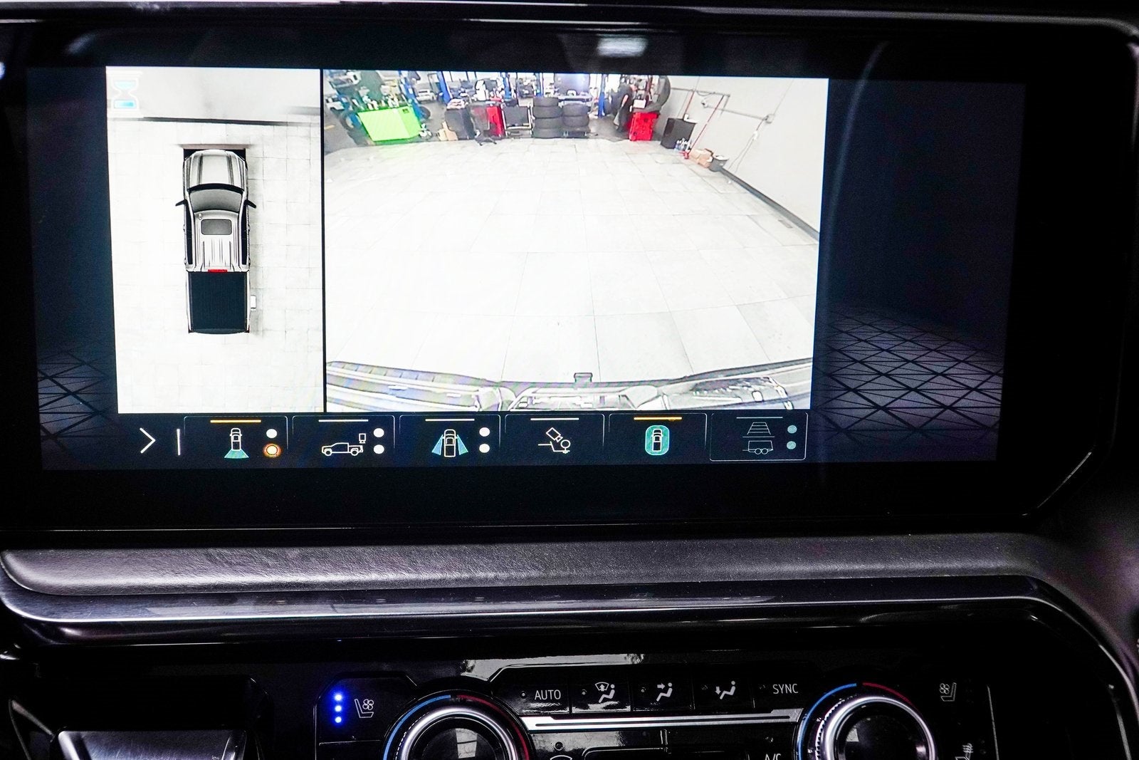 2023 GMC Sierra 1500 AT4X