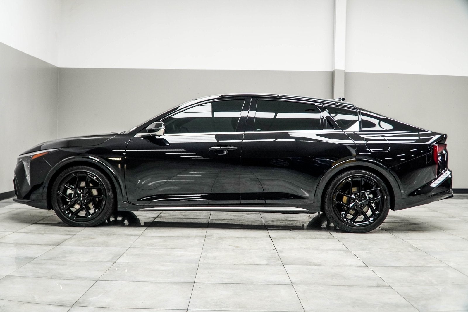 2025 Kia K4 GT-Line Turbo