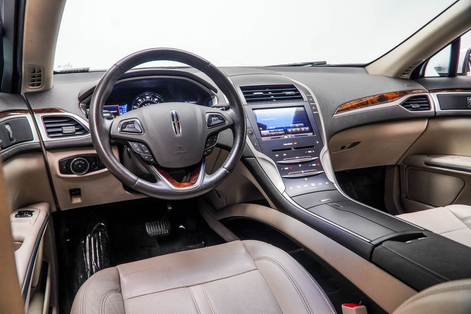 2016 Lincoln MKZ Hybrid Base