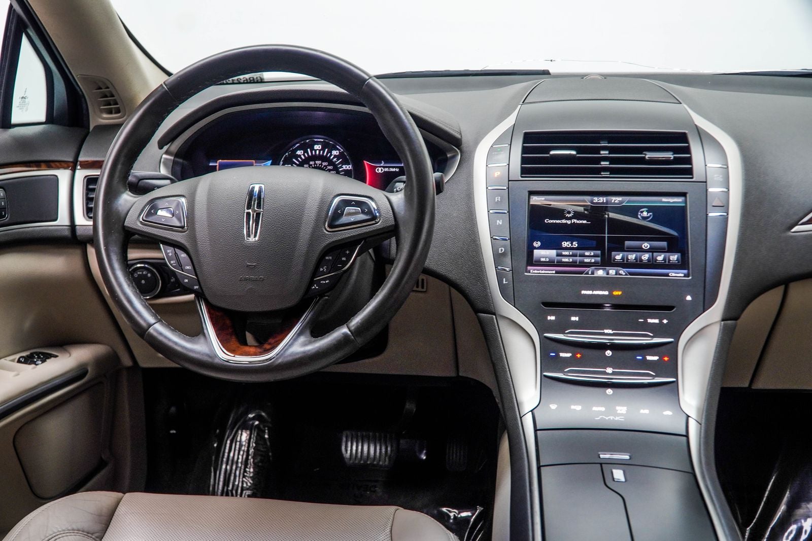 2016 Lincoln MKZ Hybrid Base