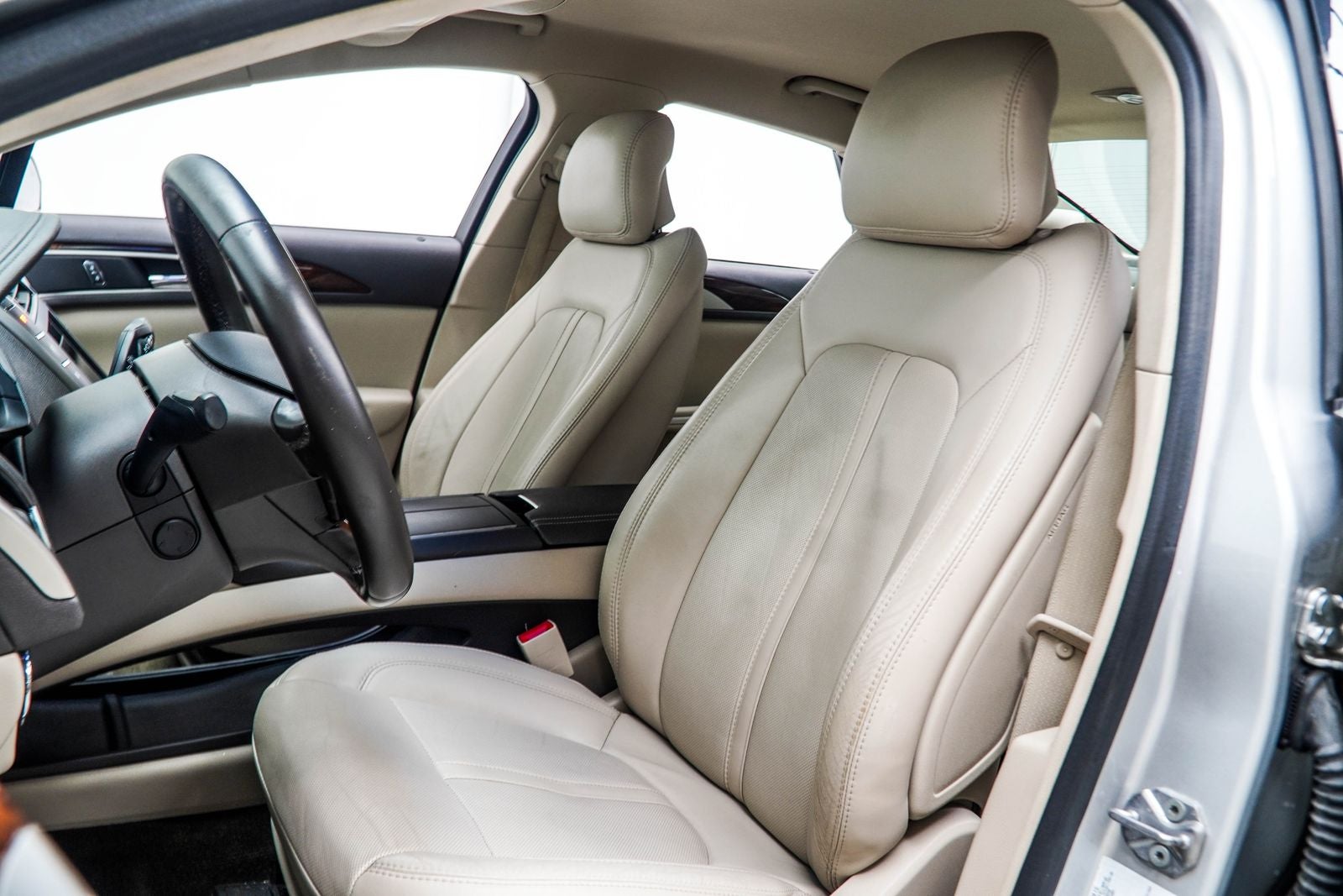 2016 Lincoln MKZ Hybrid Base