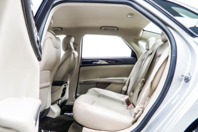 2016 Lincoln MKZ Hybrid Base
