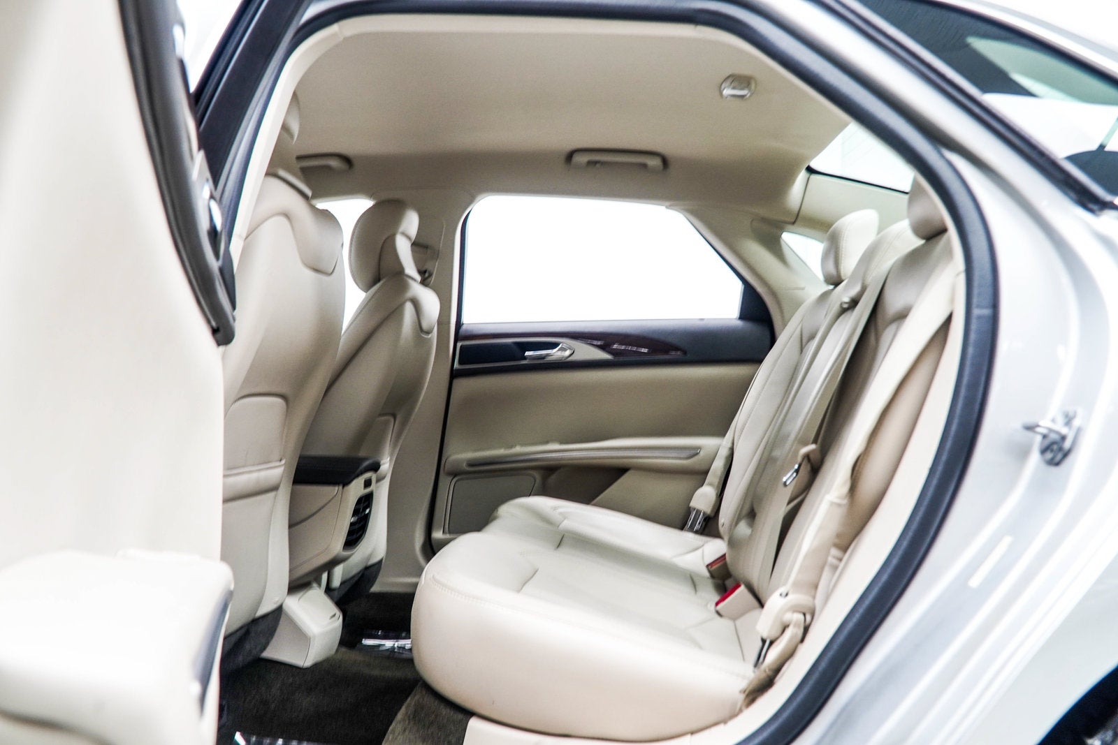 2016 Lincoln MKZ Hybrid Base