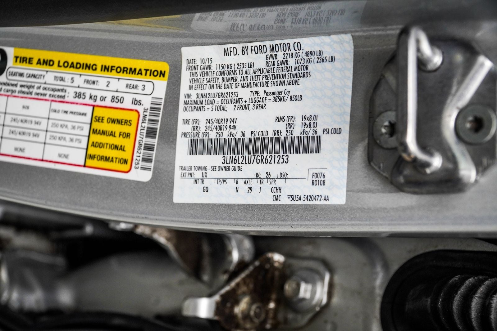 2016 Lincoln MKZ Hybrid Base