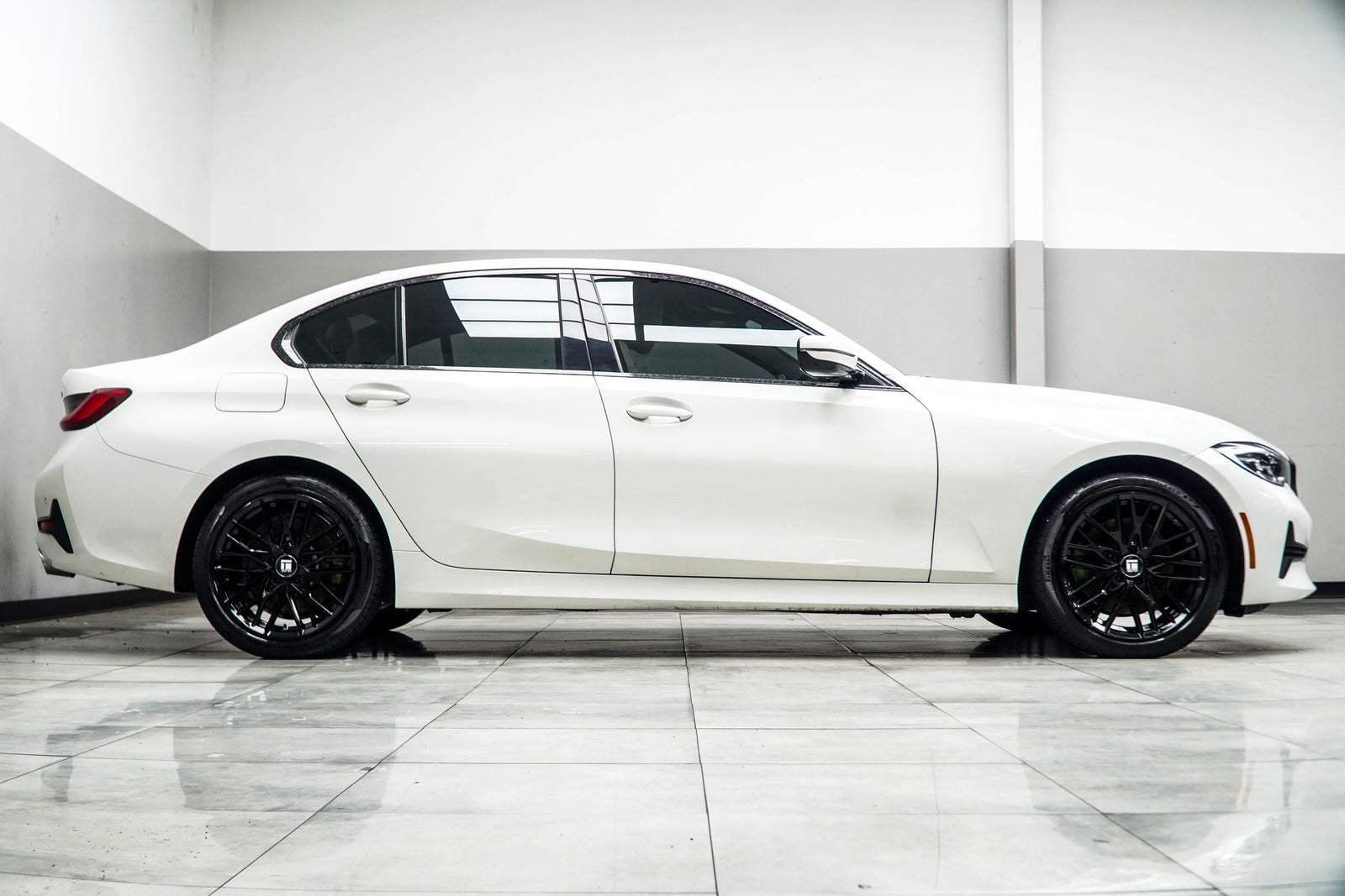 2020 BMW 3 Series 330i