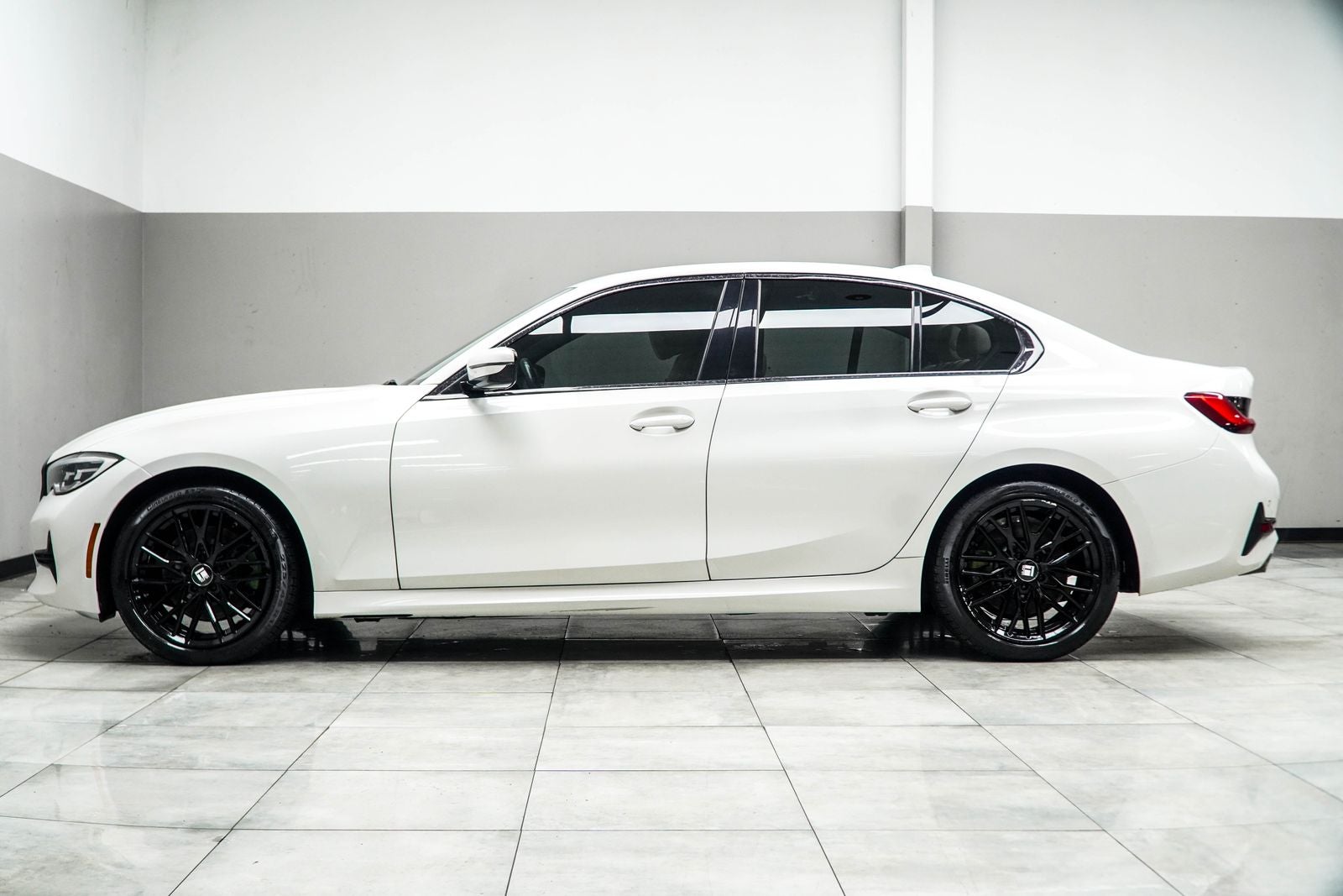 2020 BMW 3 Series 330i