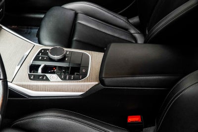 2025 BMW 3 Series 330i