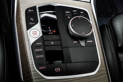 2025 BMW 3 Series 330i