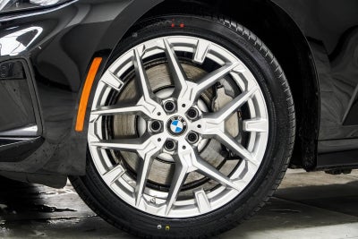 2025 BMW 3 Series 330i