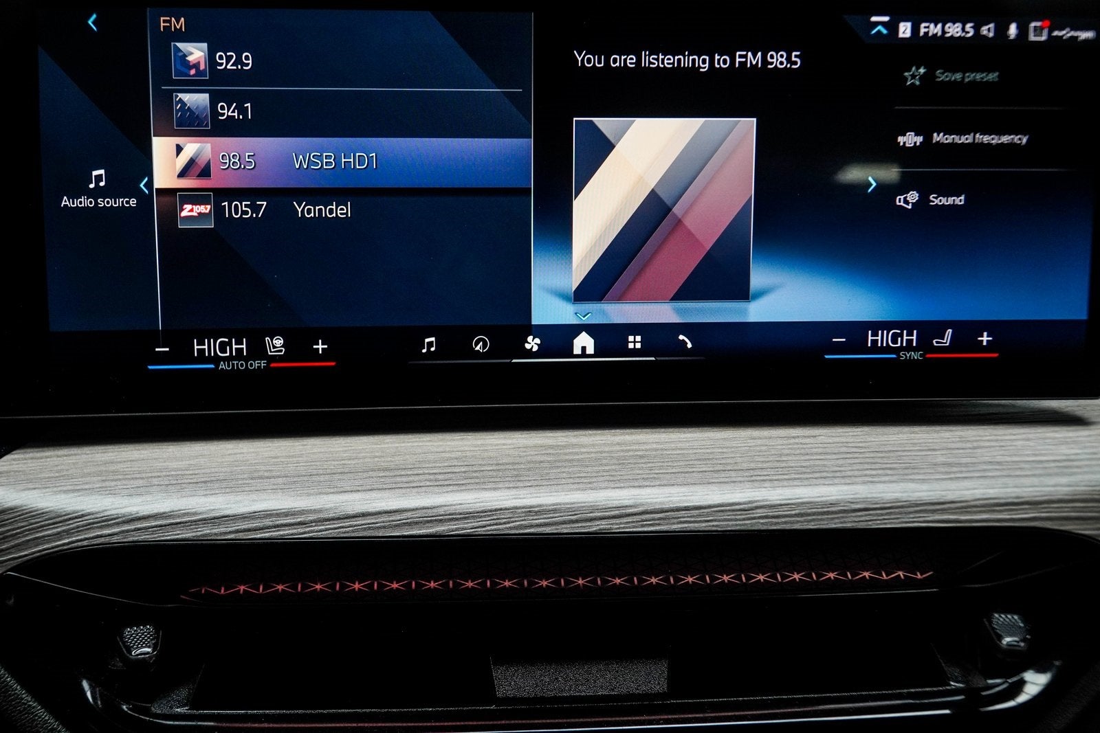 2025 BMW 3 Series 330i