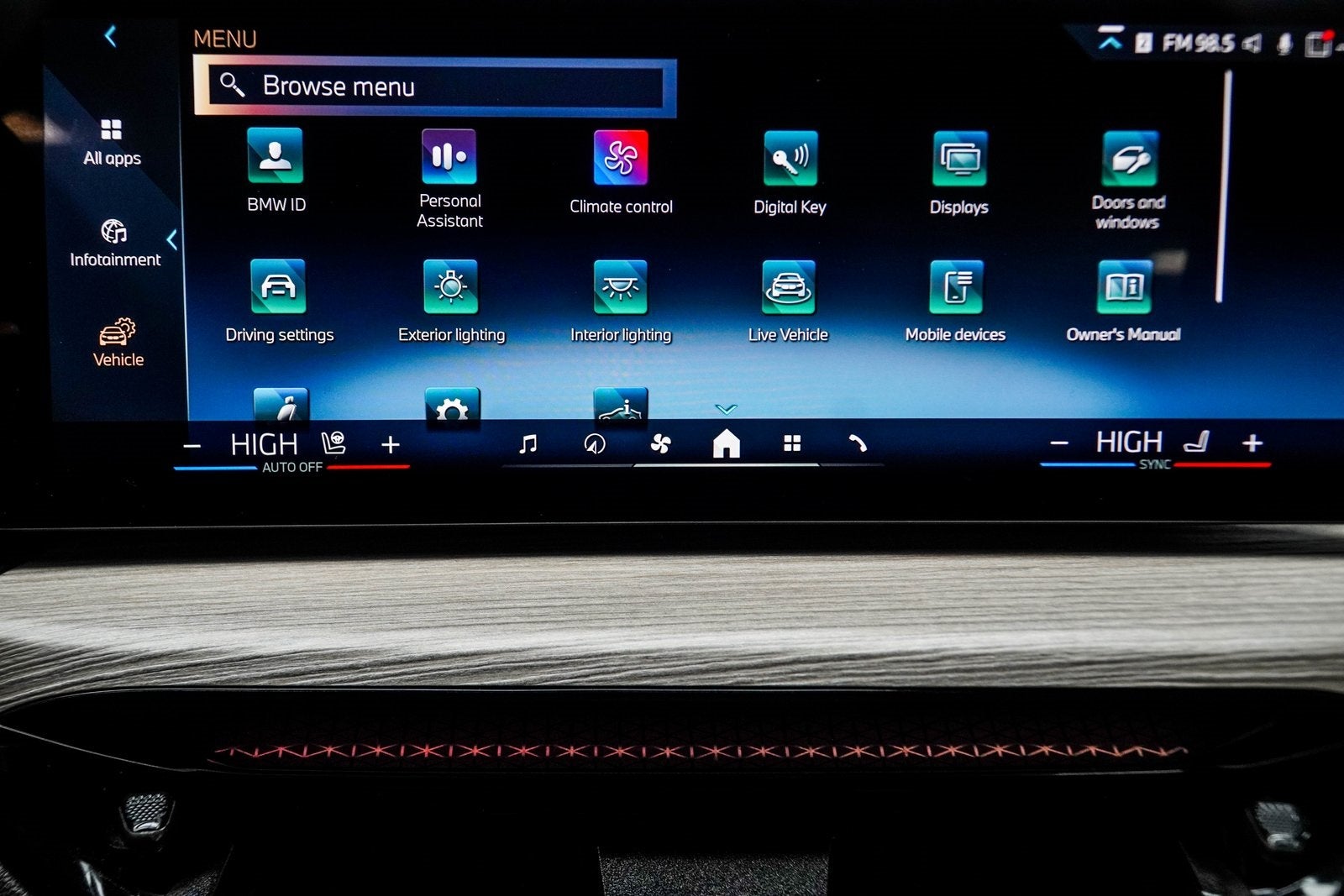 2025 BMW 3 Series 330i