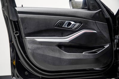 2025 BMW 3 Series 330i