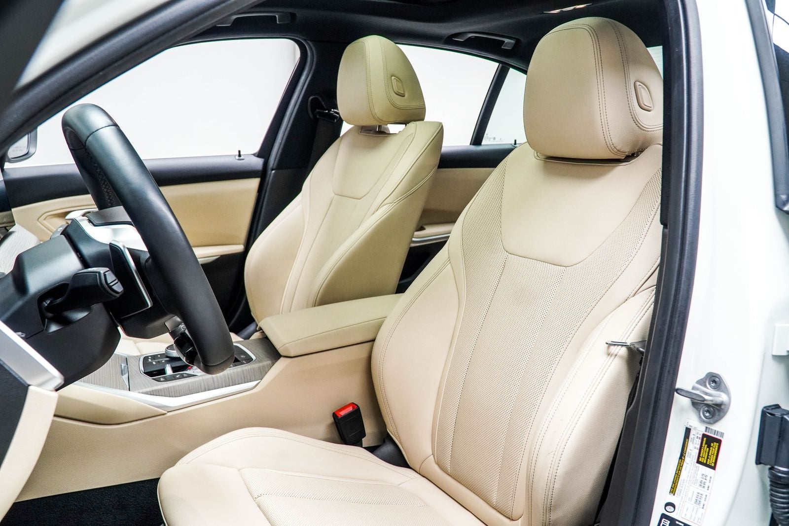 2025 BMW 3 Series 330i xDrive