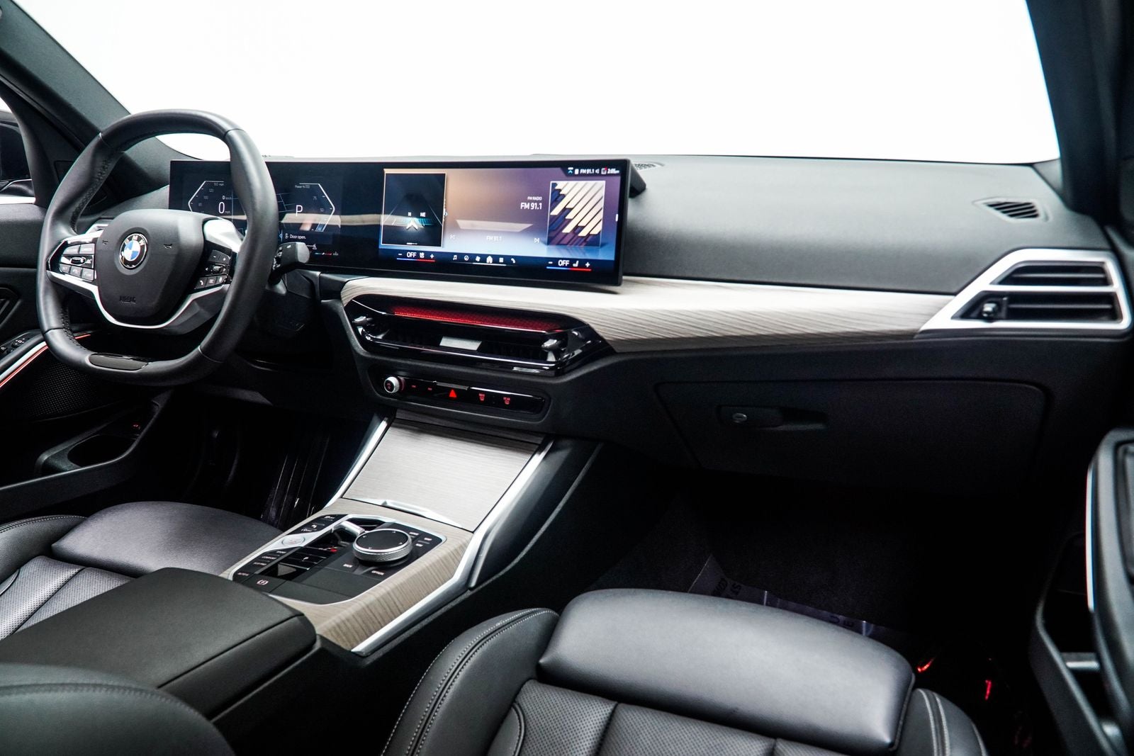 2025 BMW 3 Series 330i xDrive