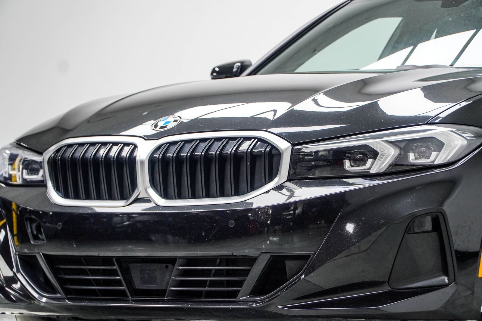2025 BMW 3 Series 330i xDrive