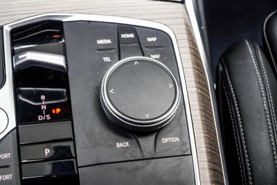 2025 BMW 3 Series 330i xDrive