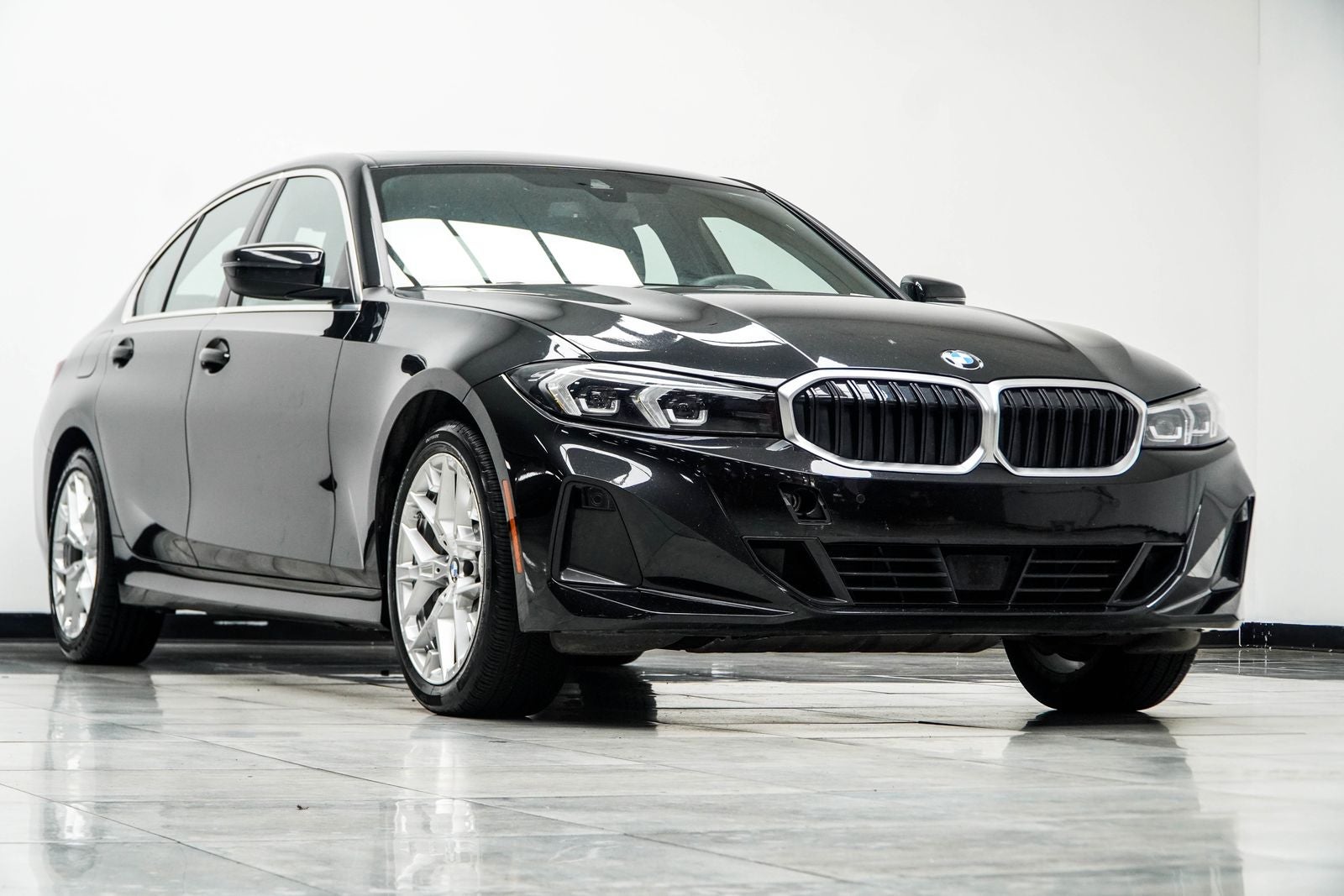 2025 BMW 3 Series 330i xDrive