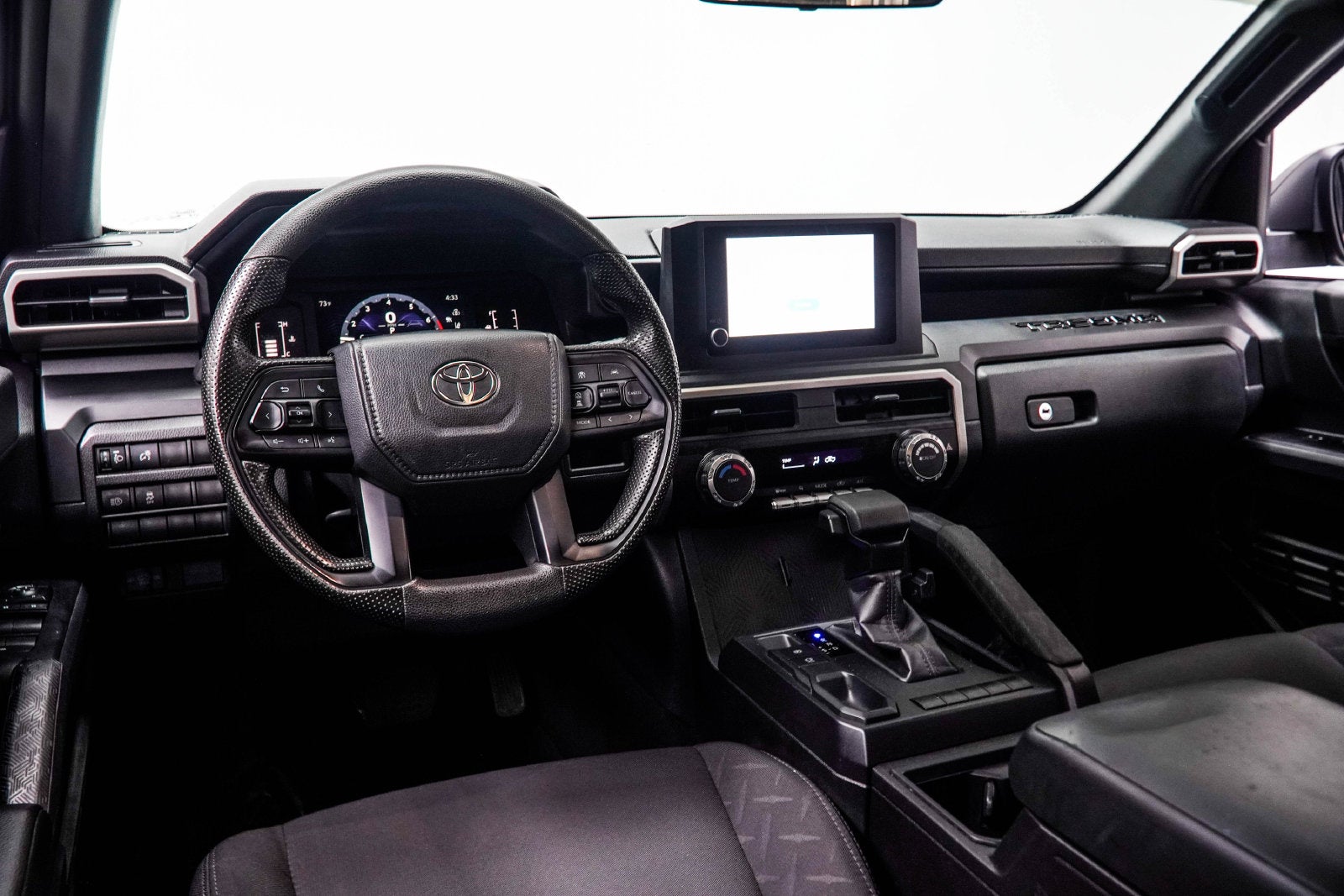 2025 Toyota Tacoma SR