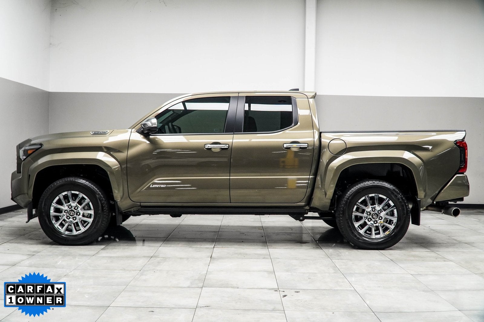 2025 Toyota Tacoma Hybrid Limited