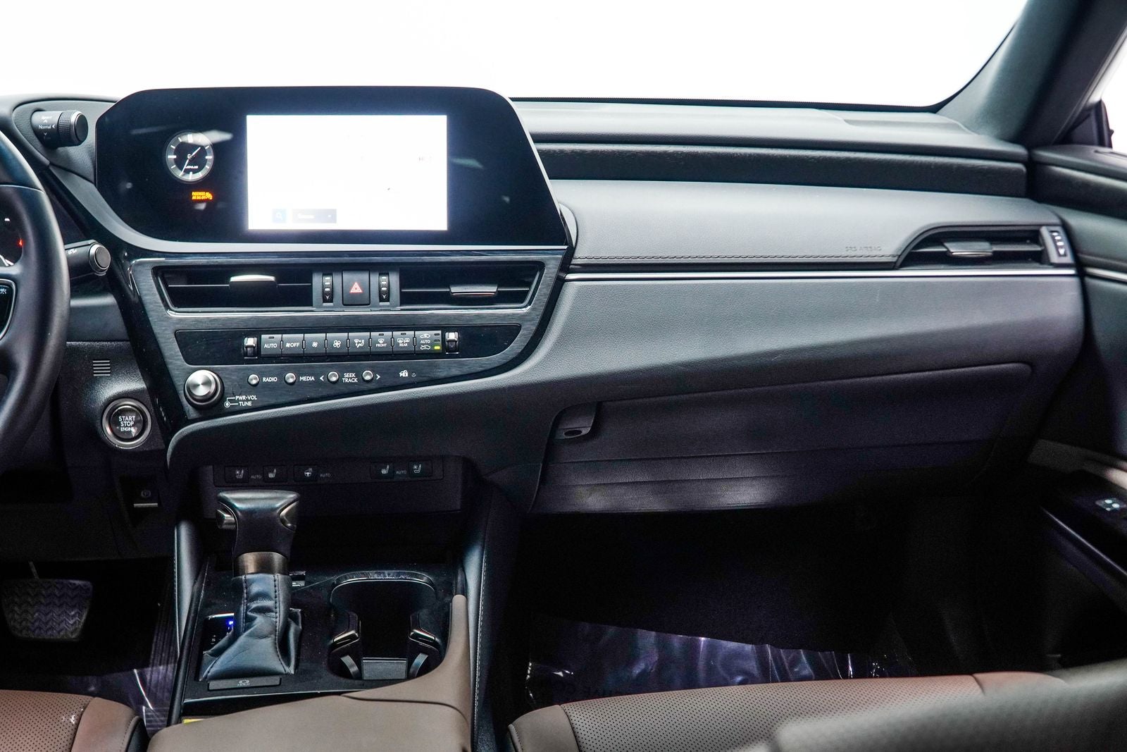 2025 Lexus ES 350