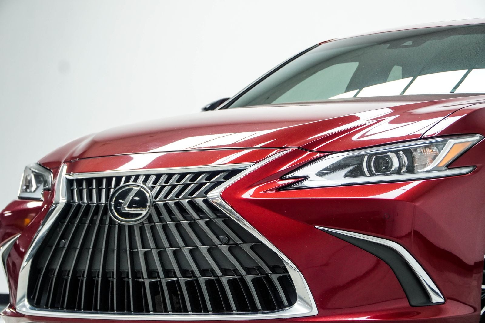 2025 Lexus ES 350