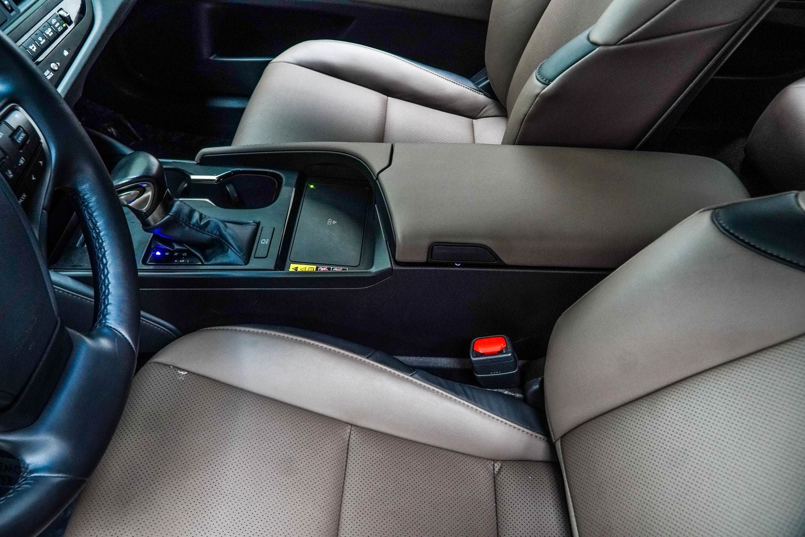 2025 Lexus ES 350