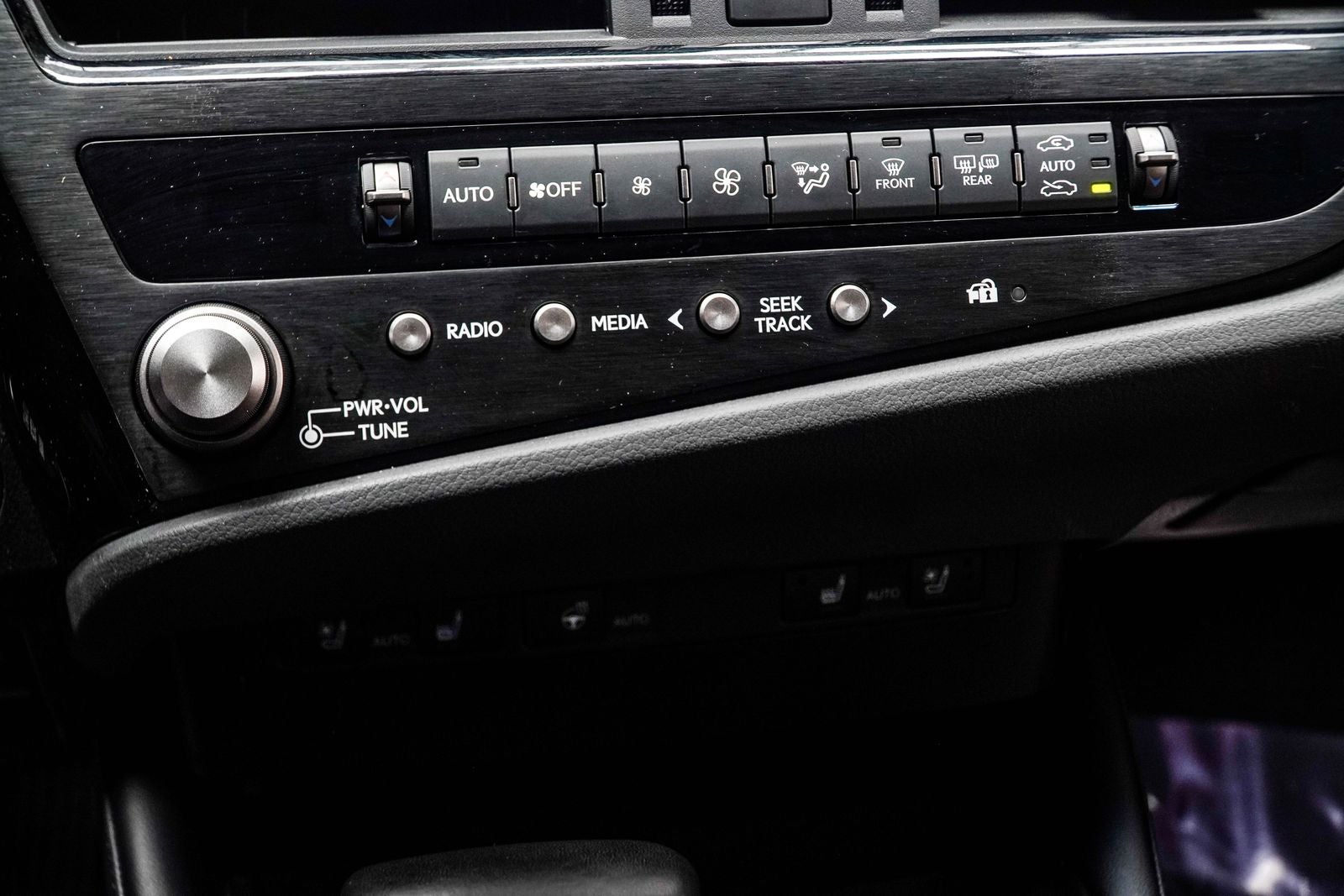 2025 Lexus ES 350