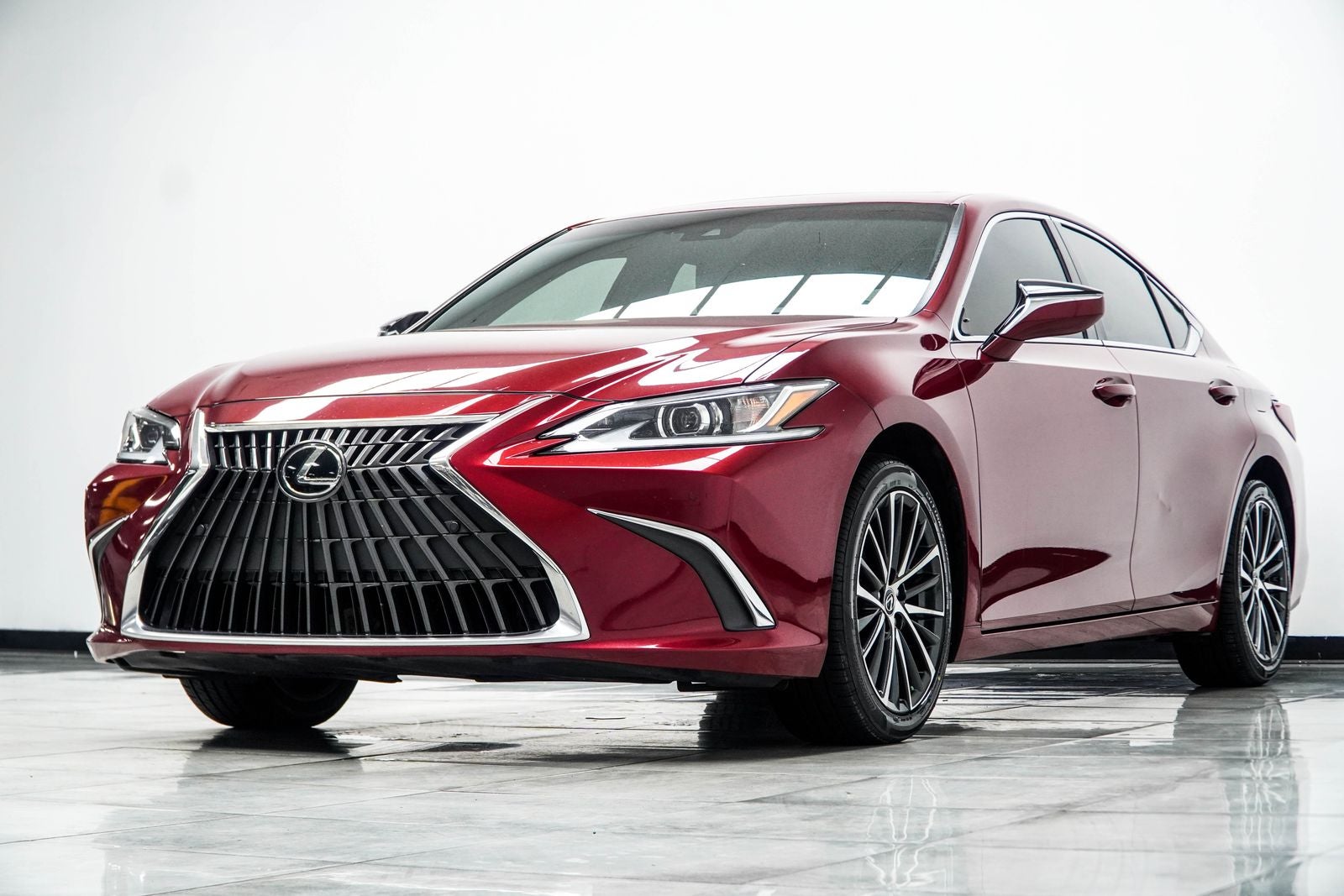 2025 Lexus ES 350