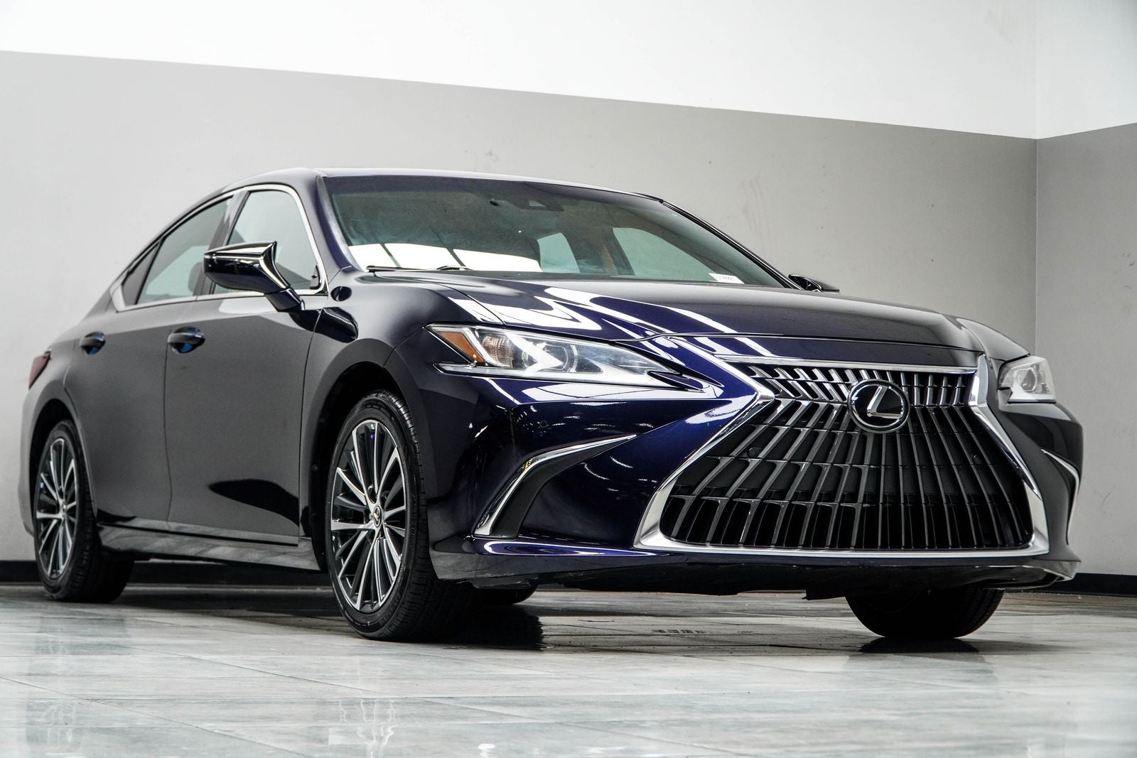 2022 Lexus ES 350