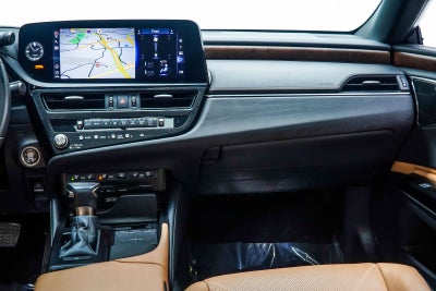 2022 Lexus ES 350 Ultra Luxury