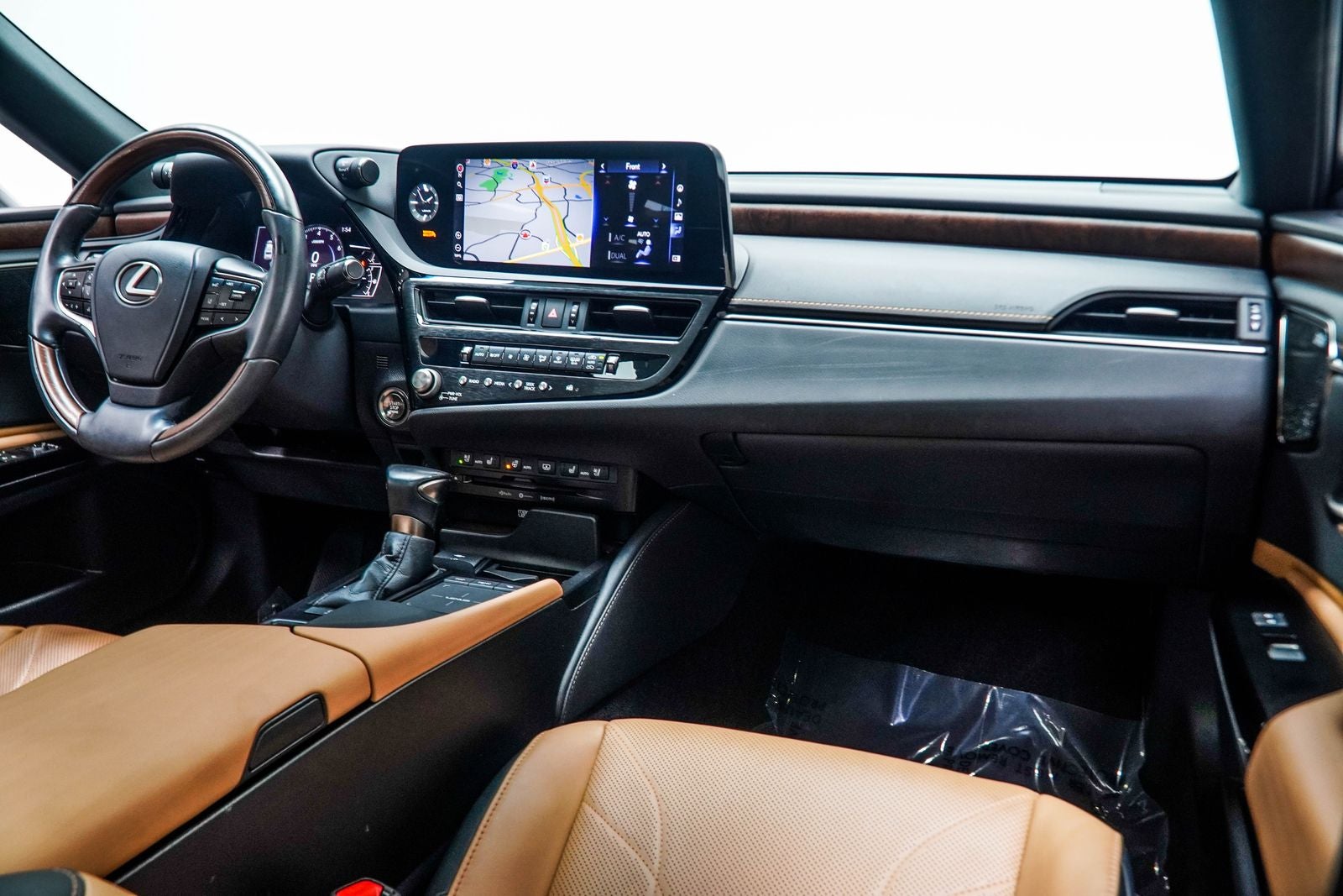 2022 Lexus ES 350 Ultra Luxury