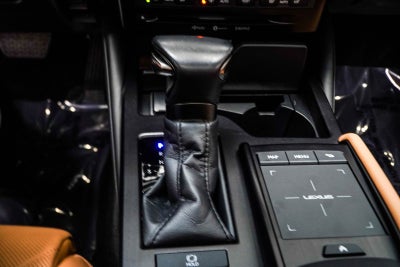 2022 Lexus ES 350 Ultra Luxury