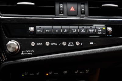 2022 Lexus ES 350 Ultra Luxury