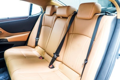 2022 Lexus ES 350 Ultra Luxury