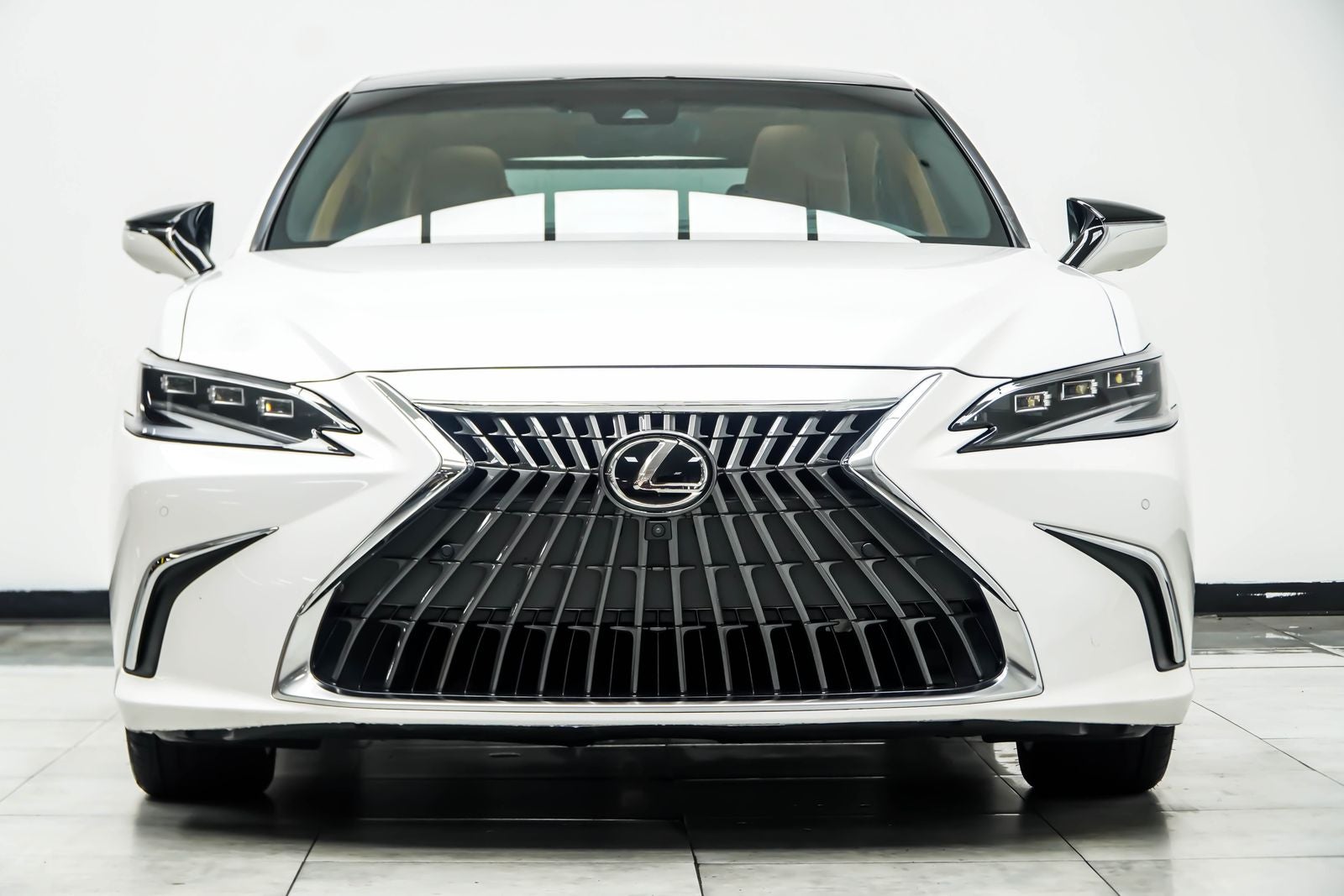 2022 Lexus ES 350 Ultra Luxury