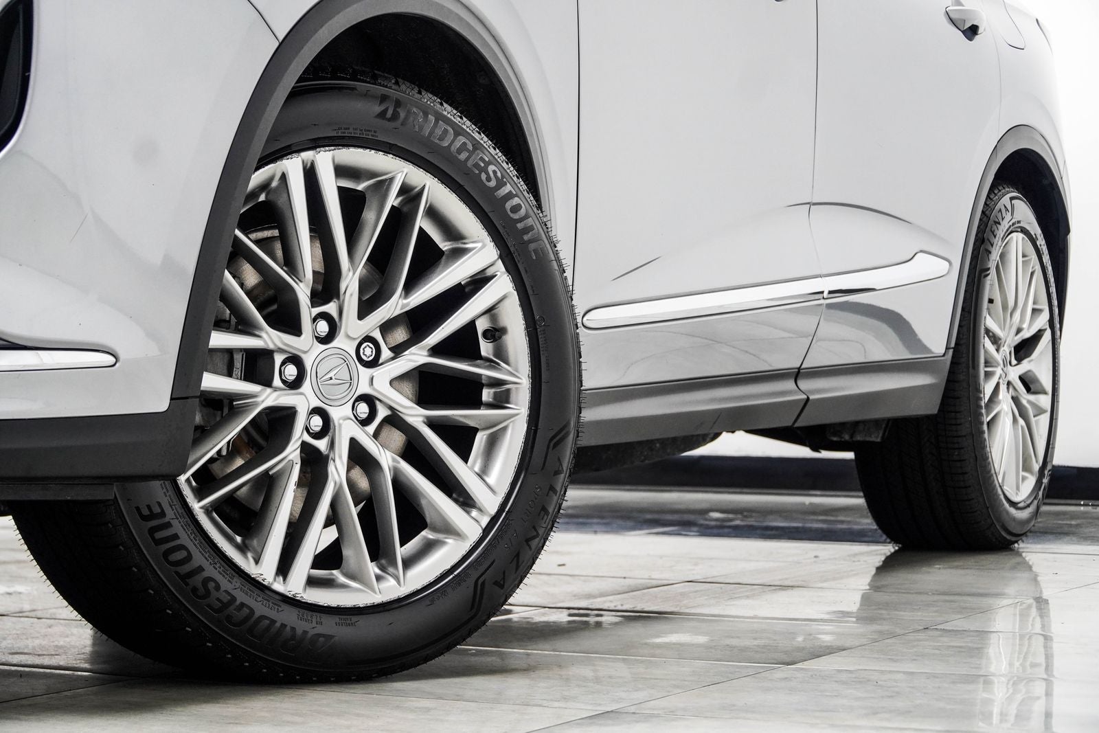 2023 Acura MDX Advance SH-AWD