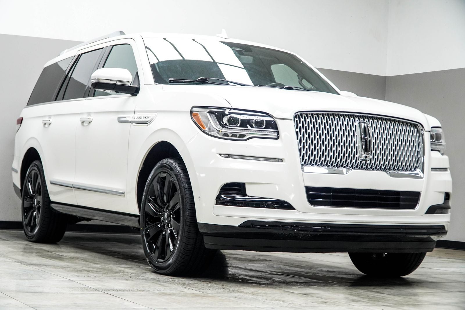 2023 Lincoln Navigator Reserve